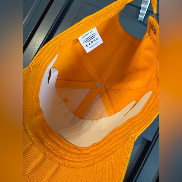 REDUCED! NWOT Veuve Clicquot Yellow / Orange (Veuve color) Cap - Picture 4 of 5